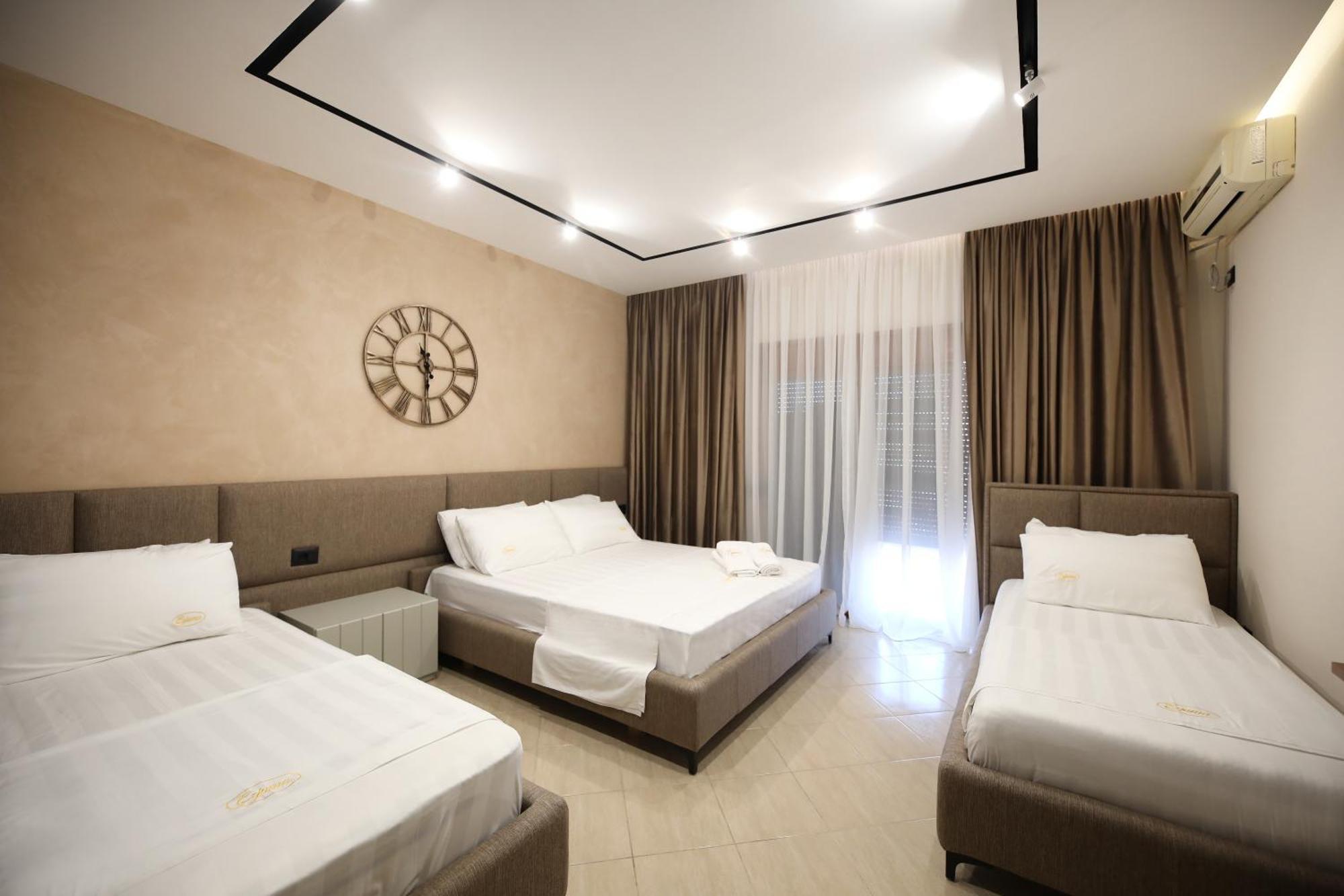 Hotel Erjuma Vlorë Extérieur photo